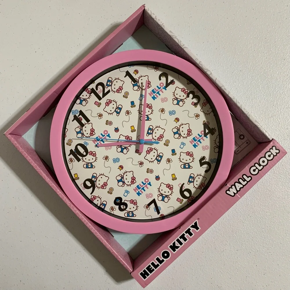 Hello Kitty by Sanrio Analog Wall Clock-New in Box